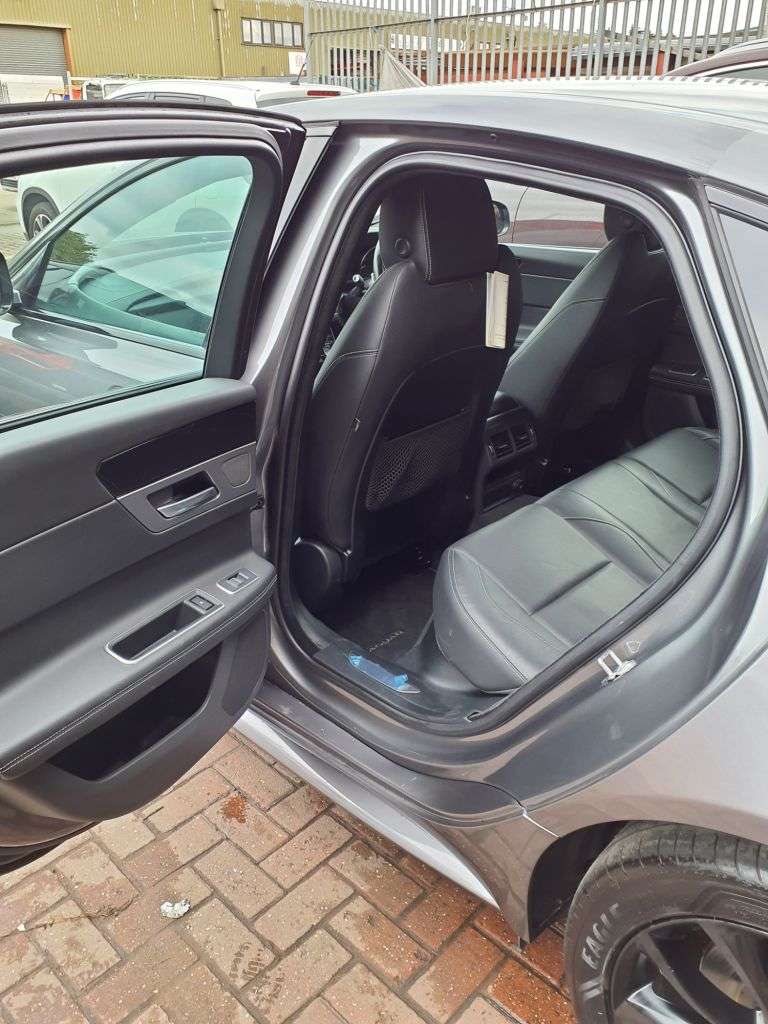 2018 JAGUAR XF 2018 JAGUAR XF