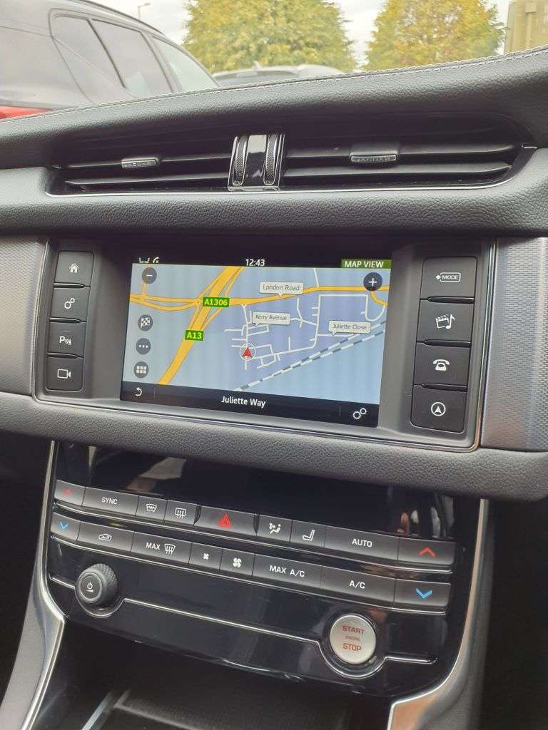 2018 JAGUAR XF 2018 JAGUAR XF