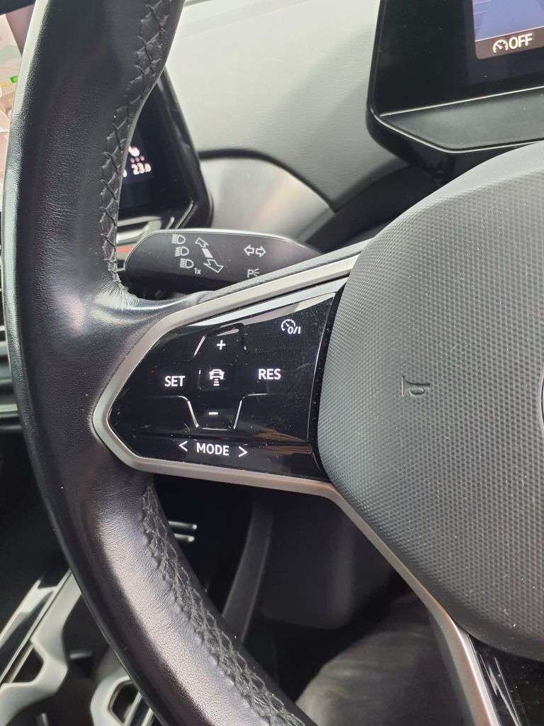 2021 VOLKSWAGEN ID.4 2021 VOLKSWAGEN ID.4