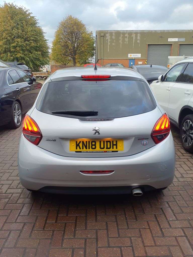 2018 PEUGEOT 208 2018 PEUGEOT 208