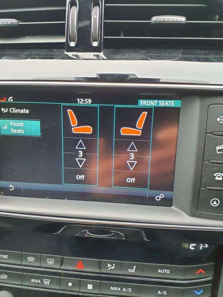 2017 JAGUAR F-PACE 2017 JAGUAR F-PACE