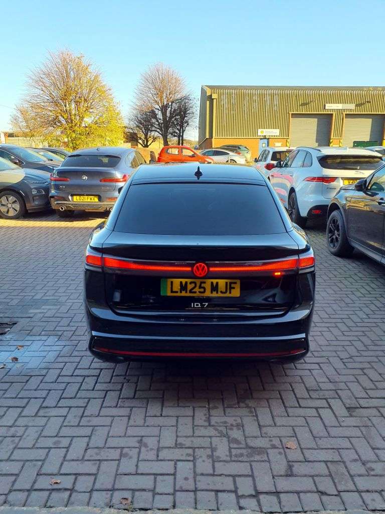 2025 VOLKSWAGEN ID.7 2025 VOLKSWAGEN ID.7