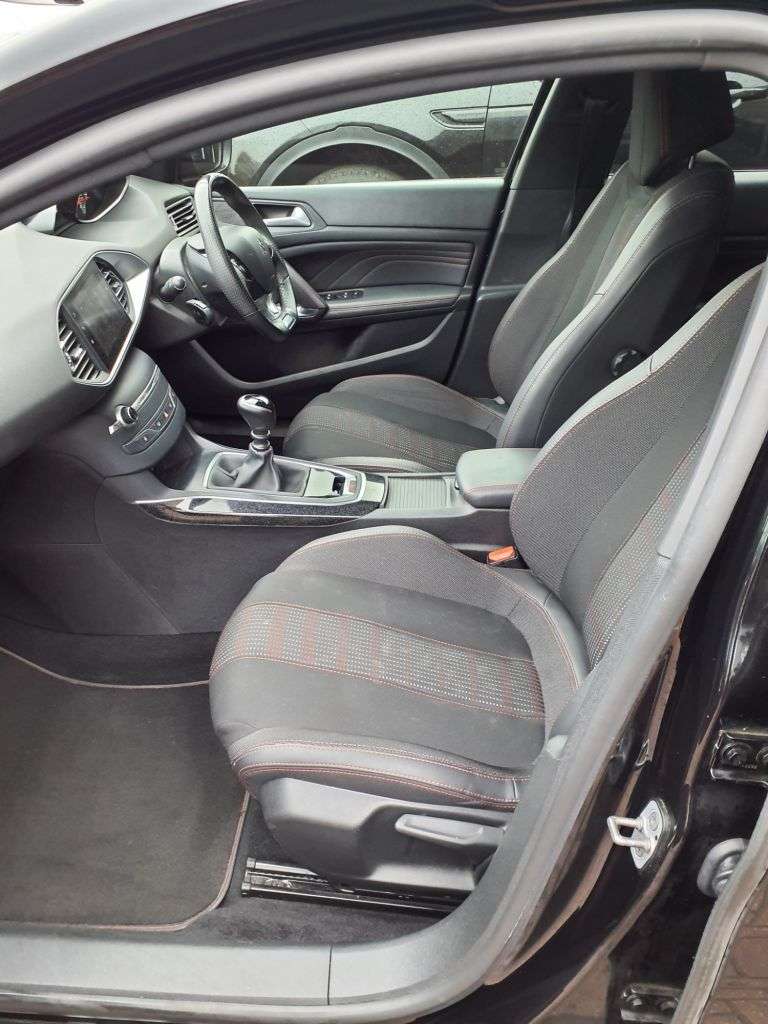 2020 PEUGEOT 308 2020 PEUGEOT 308