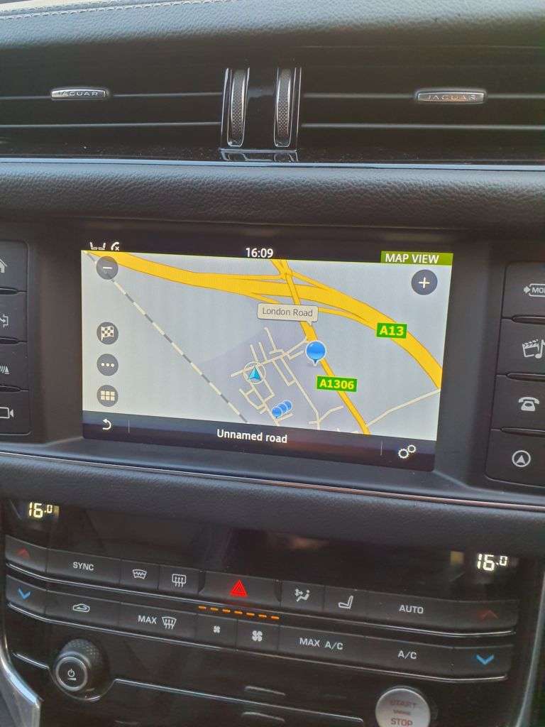 2016 JAGUAR XF 2016 JAGUAR XF