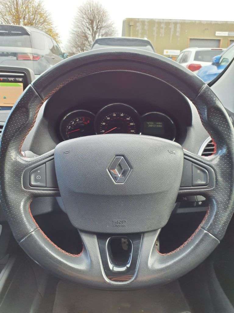 2015 RENAULT MEGANE 2015 RENAULT MEGANE