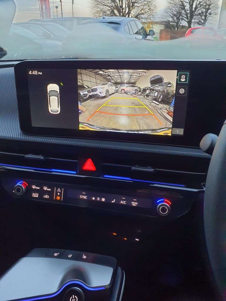 2025 KIA EV6 2025 KIA EV6