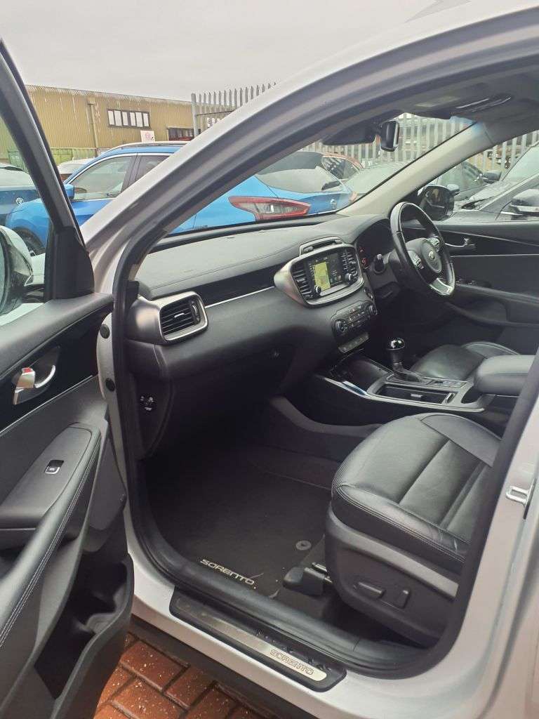 2017 KIA SORENTO 2017 KIA SORENTO