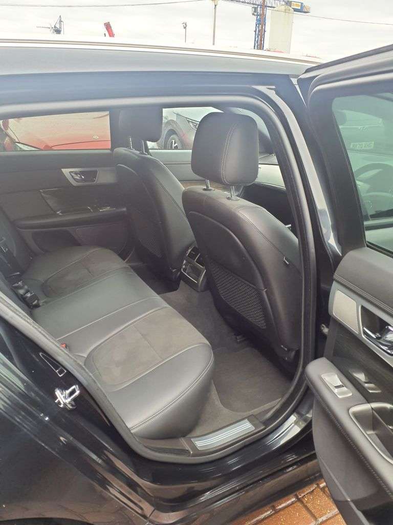 2015 JAGUAR XF 2015 JAGUAR XF