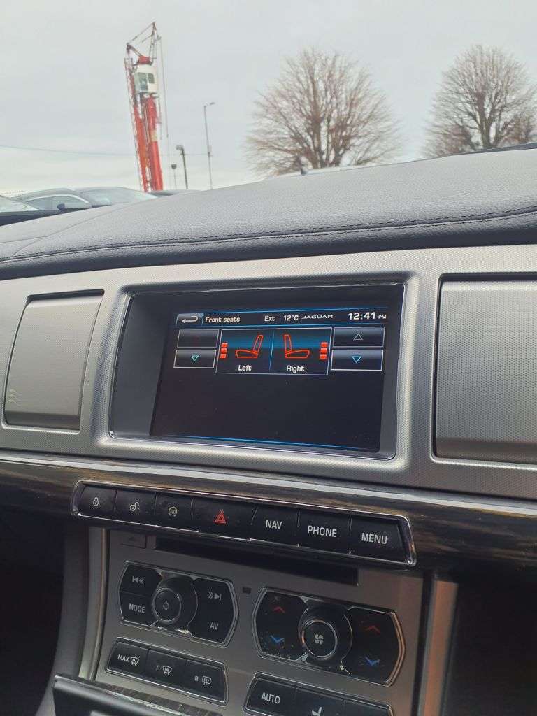 2015 JAGUAR XF 2015 JAGUAR XF