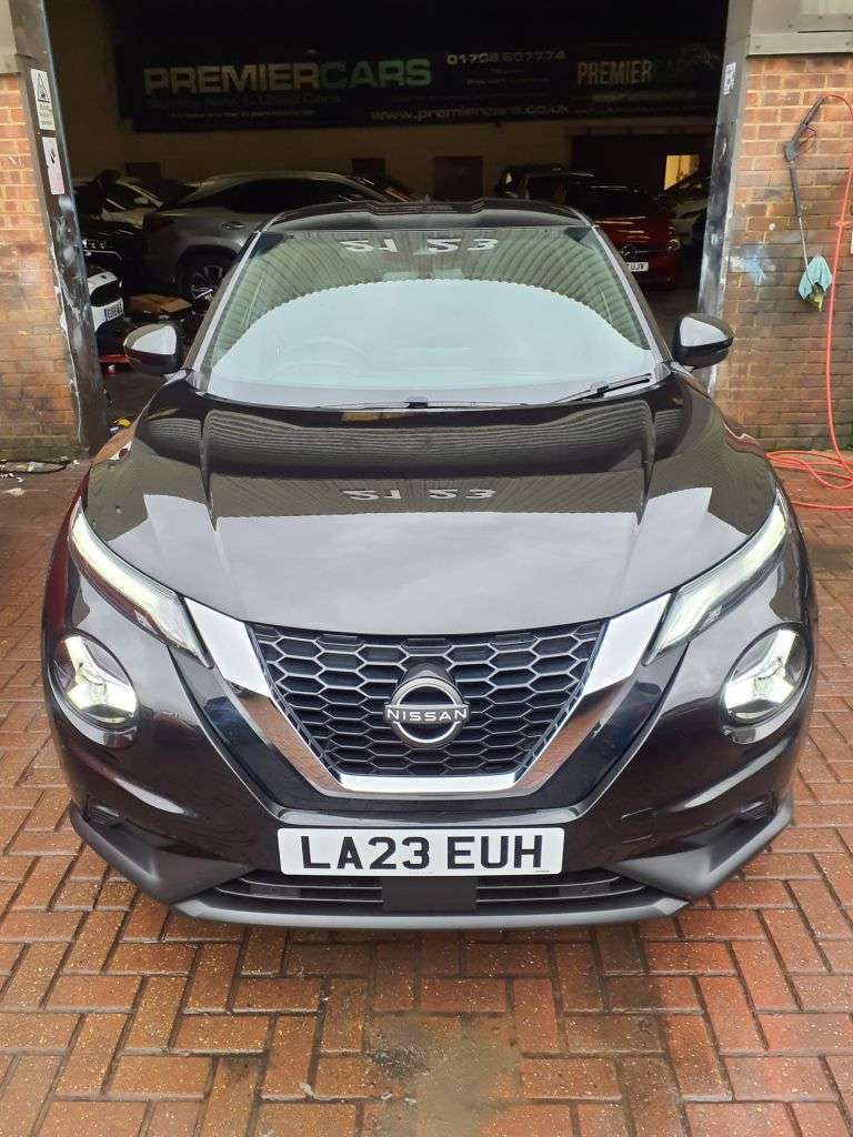 A 2023 NISSAN JUKE 1.0 DIG-T N-Connecta SUV 5dr Petrol DCT Auto Euro 6 (s/s) (114 ps) 6 MONTHS A 2023 NISSAN JUKE 1.0 DIG-T N-Connecta SUV 5dr Petrol DCT Auto Euro 6 (s/s) (114 ps) 6 MONTHS