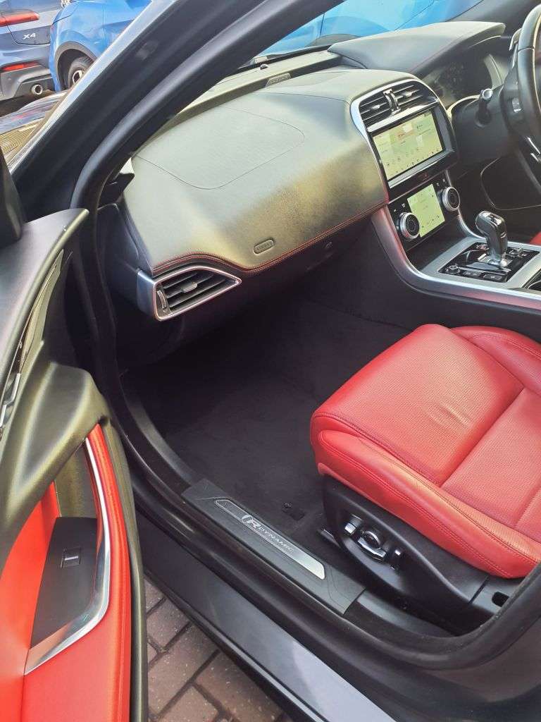 2019 JAGUAR XE 2019 JAGUAR XE