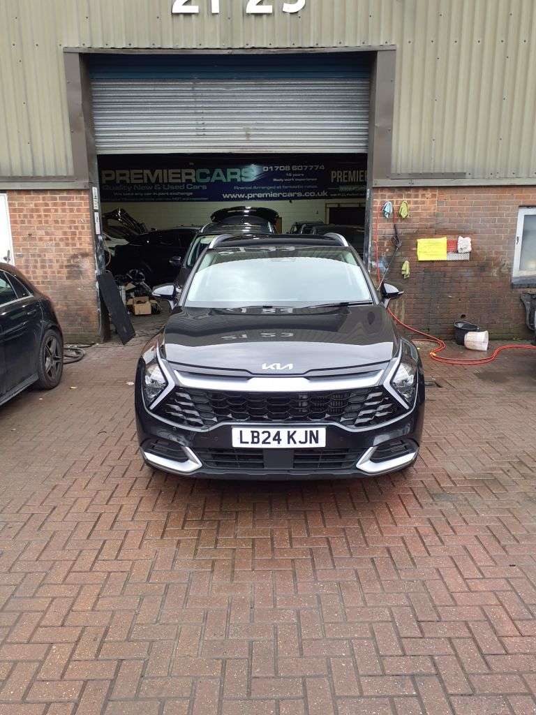 A 2024 KIA SPORTAGE 1.6 T-GDi 3 SUV 5dr Petrol Manual Euro 6 (s/s) (148 bhp) 6 MONTHS WARRANTY A 2024 KIA SPORTAGE 1.6 T-GDi 3 SUV 5dr Petrol Manual Euro 6 (s/s) (148 bhp) 6 MONTHS WARRANTY