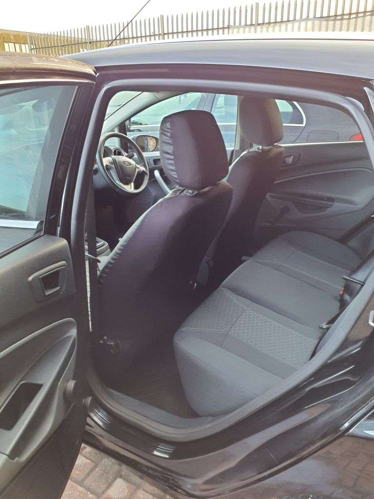 2011 FORD FIESTA 2011 FORD FIESTA