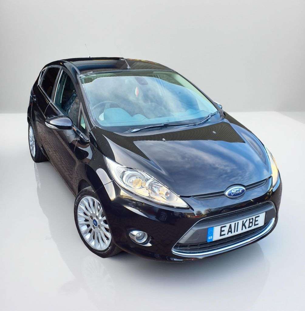 A 2011 FORD FIESTA 1.4 Titanium Hatchback 5dr Petrol Automatic (154 g/km, 94 bhp) AUTO NEW WAT A 2011 FORD FIESTA 1.4 Titanium Hatchback 5dr Petrol Automatic (154 g/km, 94 bhp) AUTO NEW WAT