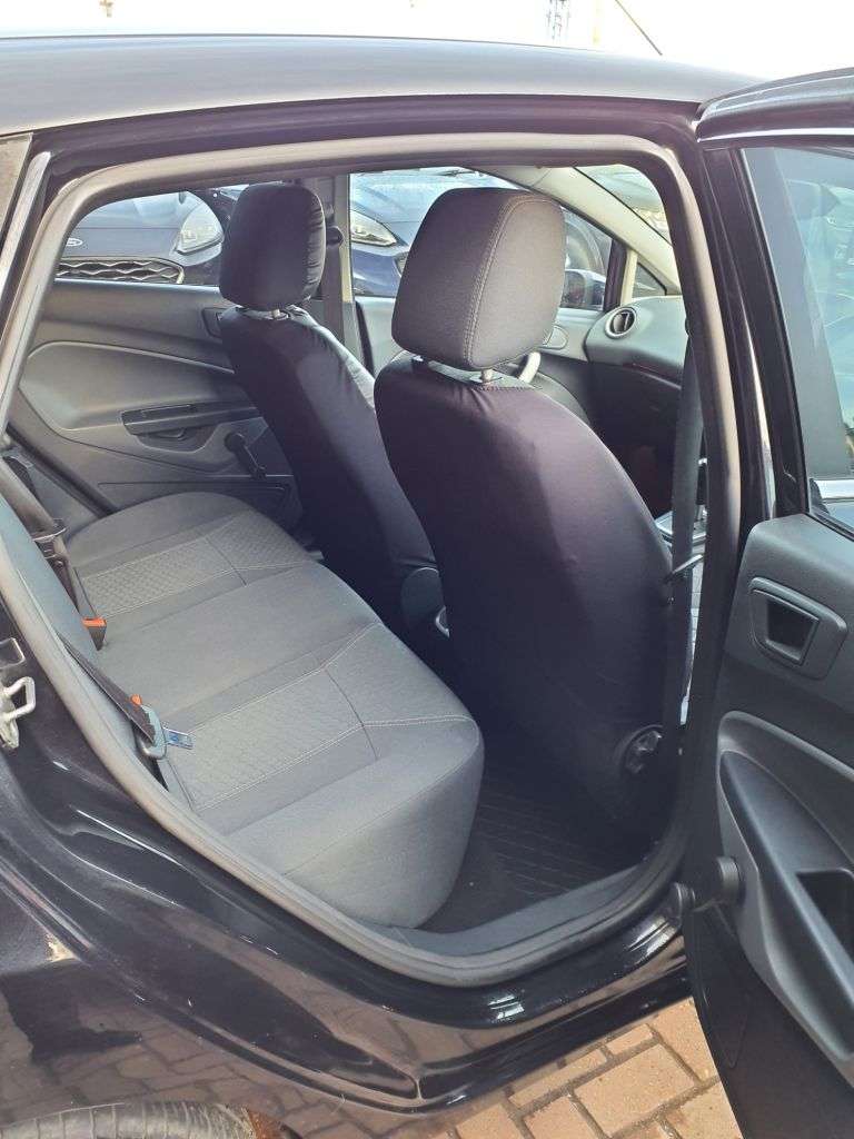 2011 FORD FIESTA 2011 FORD FIESTA