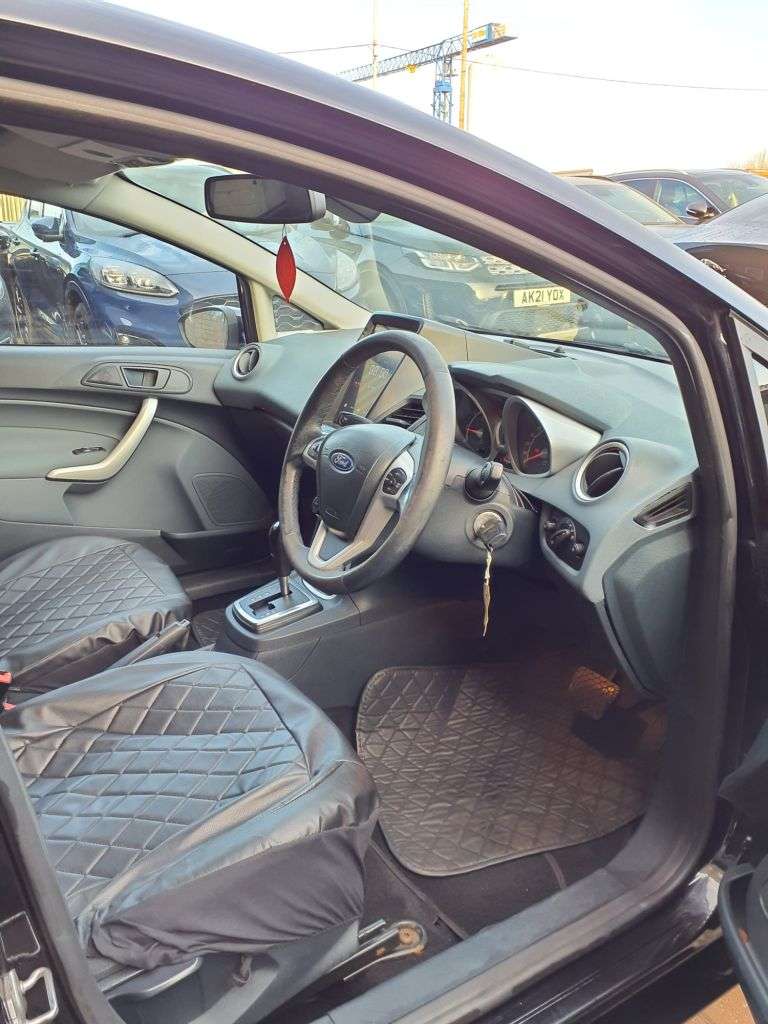 2011 FORD FIESTA 2011 FORD FIESTA