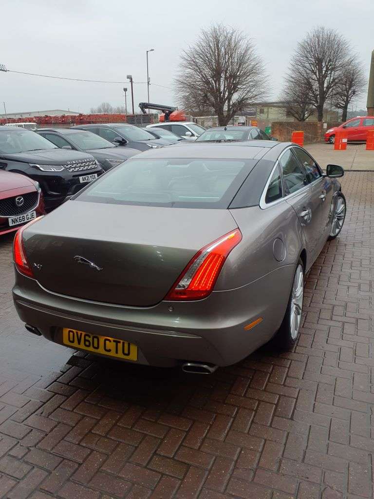 2010 JAGUAR XJ 2010 JAGUAR XJ