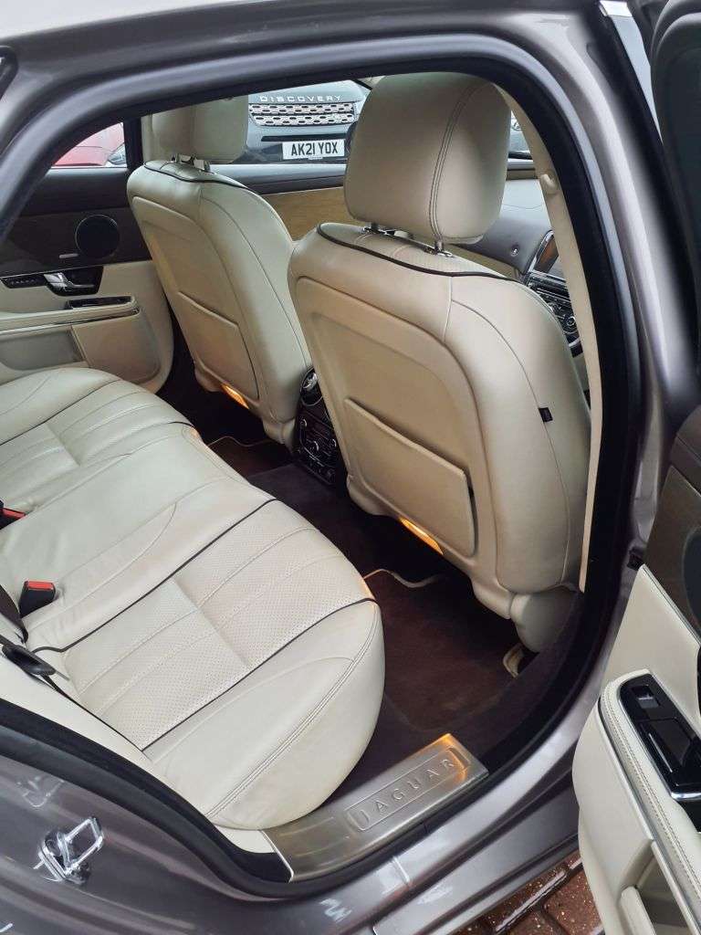 2010 JAGUAR XJ 2010 JAGUAR XJ