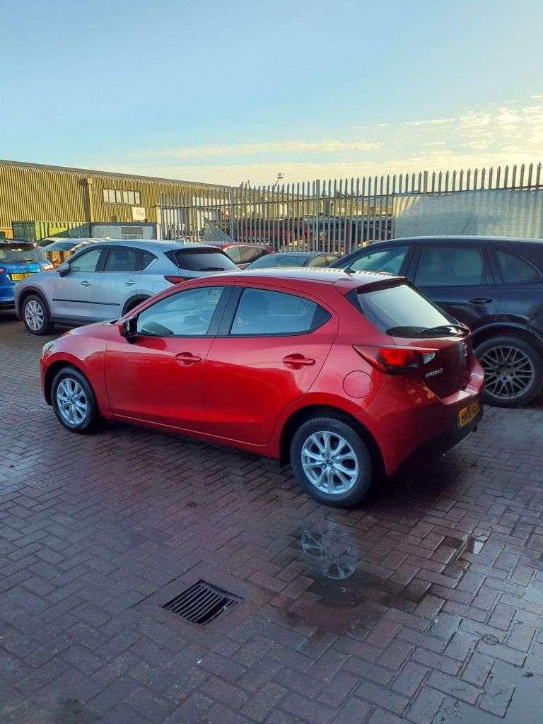 2016 MAZDA MAZDA2 2016 MAZDA MAZDA2
