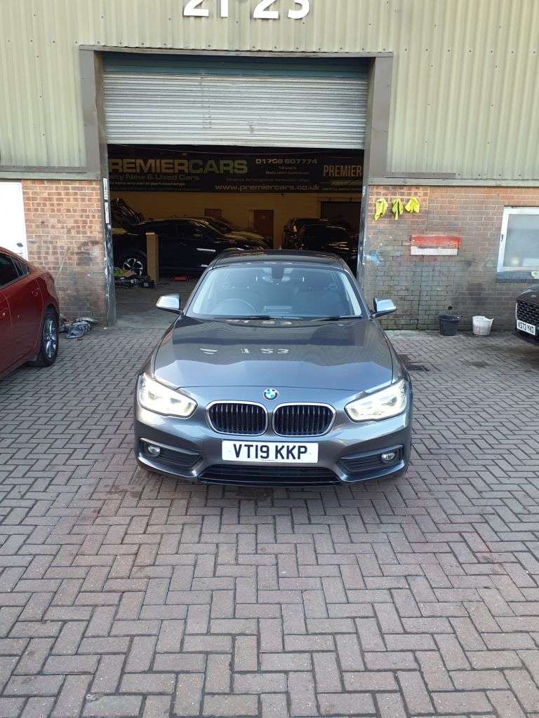 A 2019 BMW 1 SERIES 1.5 116d SE Business Hatchback 5dr Diesel Manual Euro 6 (s/s) (116 ps) 6 MO A 2019 BMW 1 SERIES 1.5 116d SE Business Hatchback 5dr Diesel Manual Euro 6 (s/s) (116 ps) 6 MO