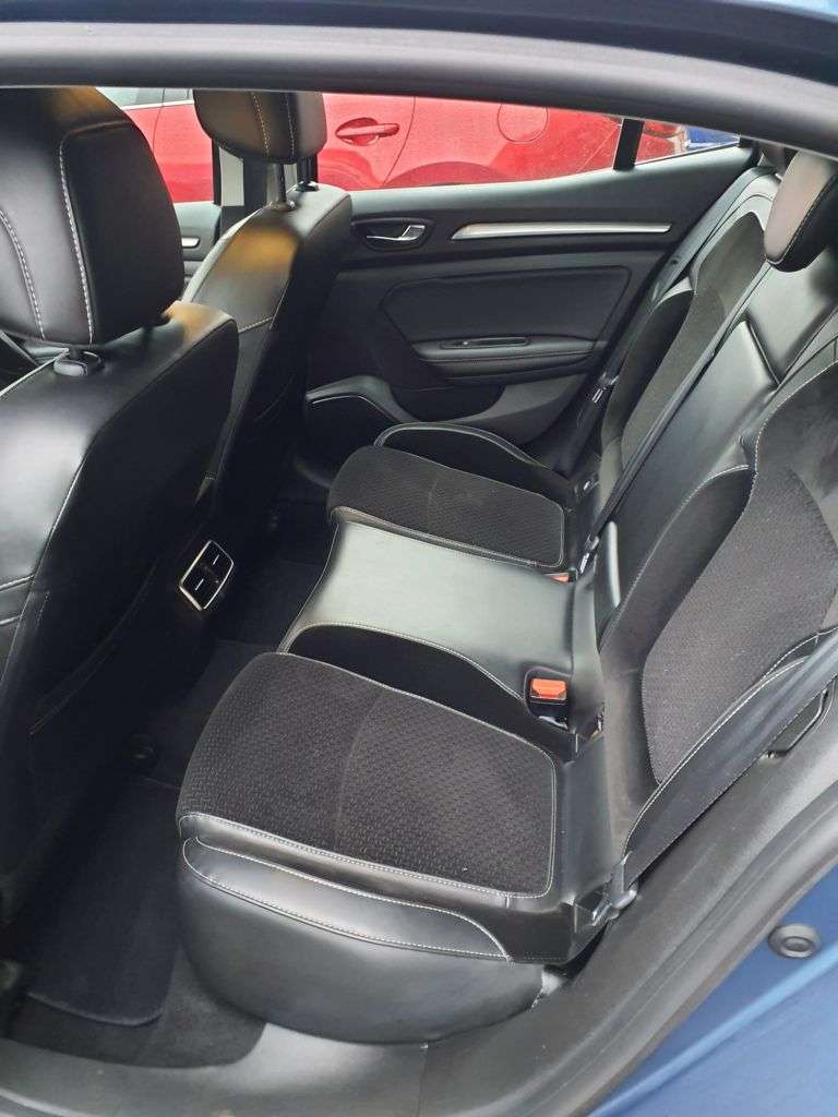 2017 RENAULT MEGANE 2017 RENAULT MEGANE