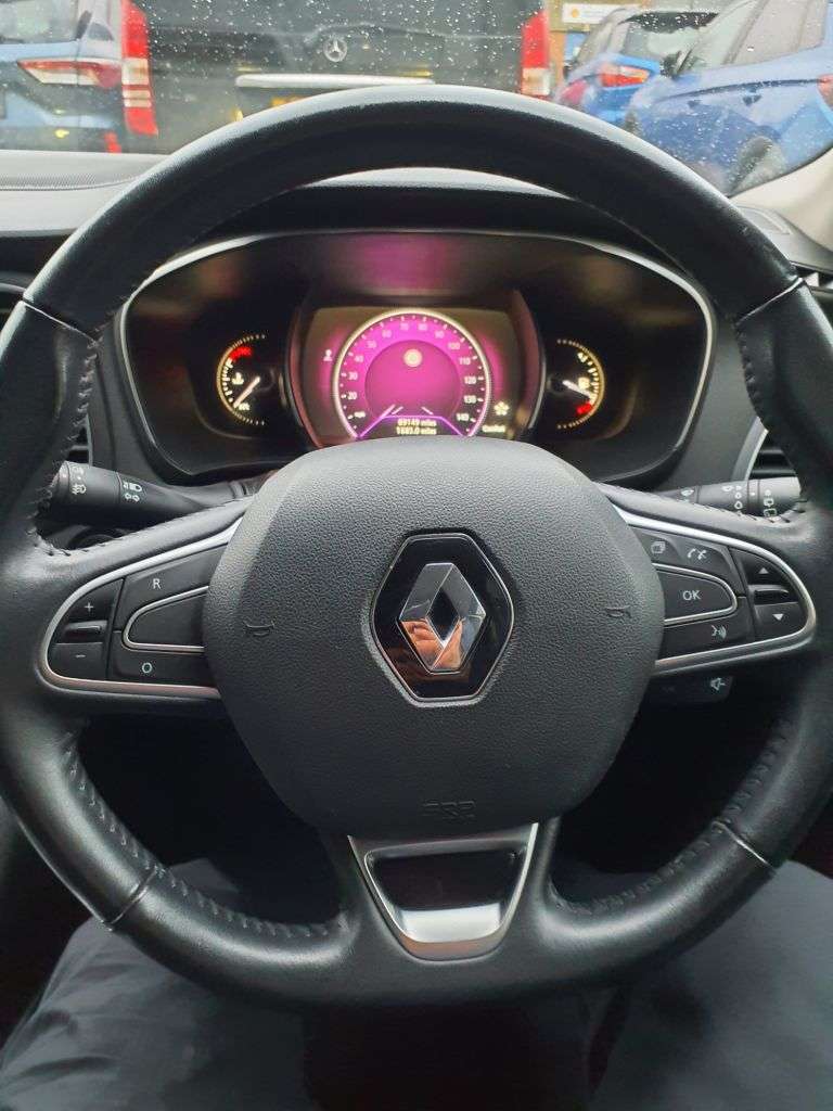 2017 RENAULT MEGANE 2017 RENAULT MEGANE
