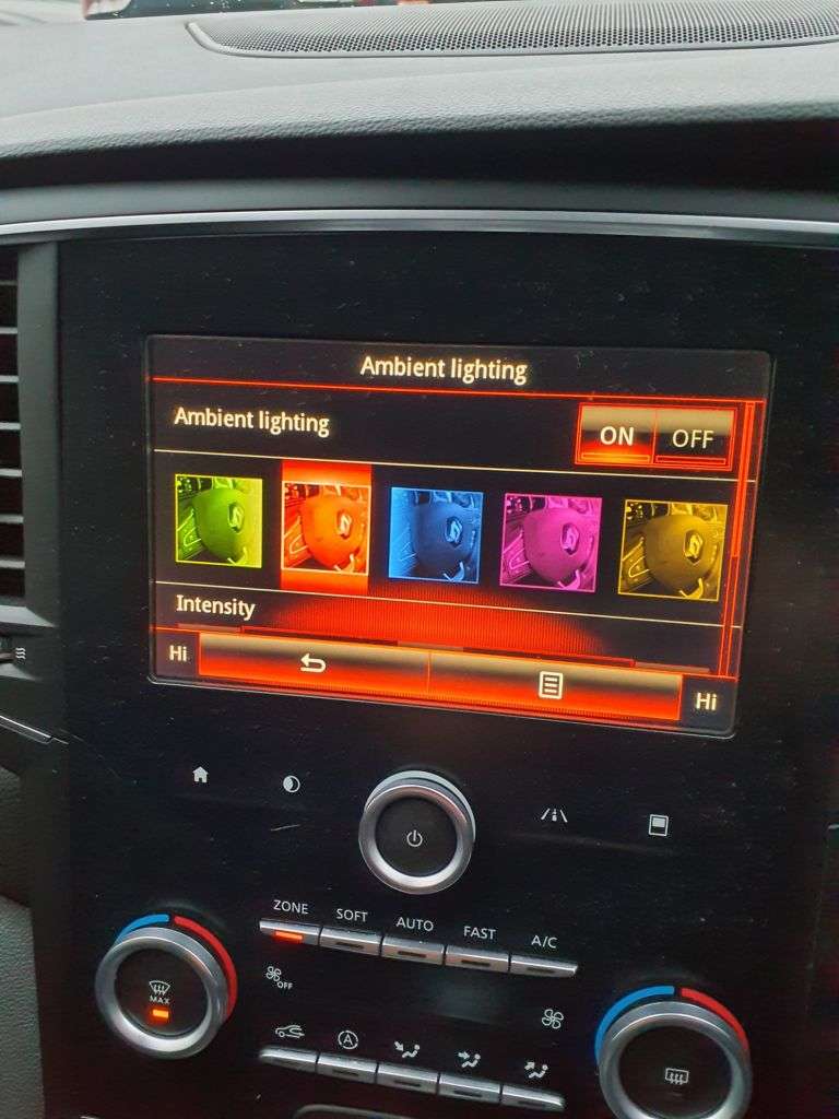 2017 RENAULT MEGANE 2017 RENAULT MEGANE