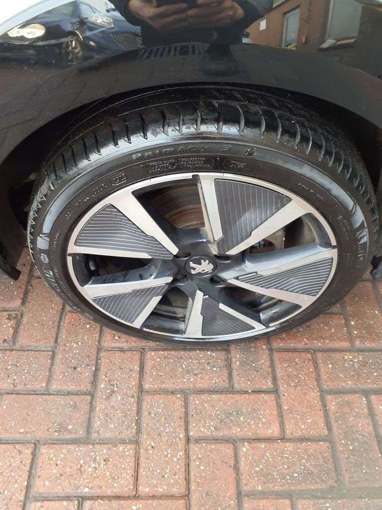 2021 PEUGEOT E-208 2021 PEUGEOT E-208