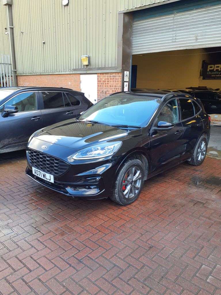 A 2021 FORD KUGA 2.5 EcoBoost Duratec 14.4kWh ST-Line SUV 5dr Petrol Plug-in Hybrid CVT Euro A 2021 FORD KUGA 2.5 EcoBoost Duratec 14.4kWh ST-Line SUV 5dr Petrol Plug-in Hybrid CVT Euro
