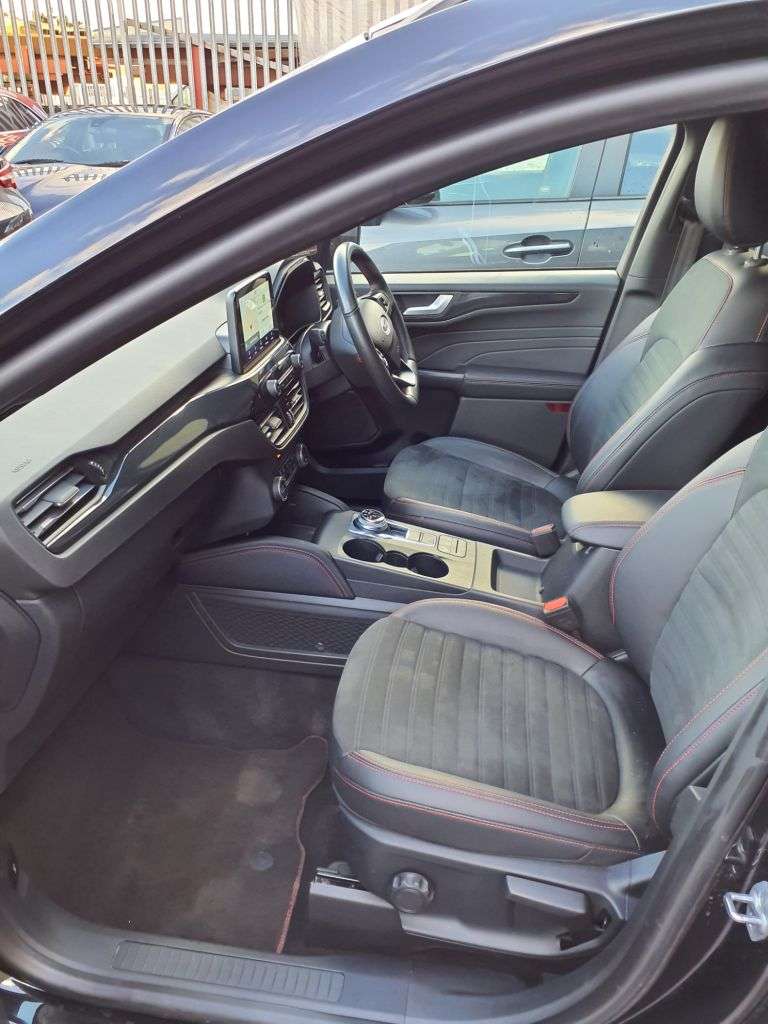 A 2021 FORD KUGA 2.5 EcoBoost Duratec 14.4kWh ST-Line SUV 5dr Petrol Plug-in Hybrid CVT Euro A 2021 FORD KUGA 2.5 EcoBoost Duratec 14.4kWh ST-Line SUV 5dr Petrol Plug-in Hybrid CVT Euro