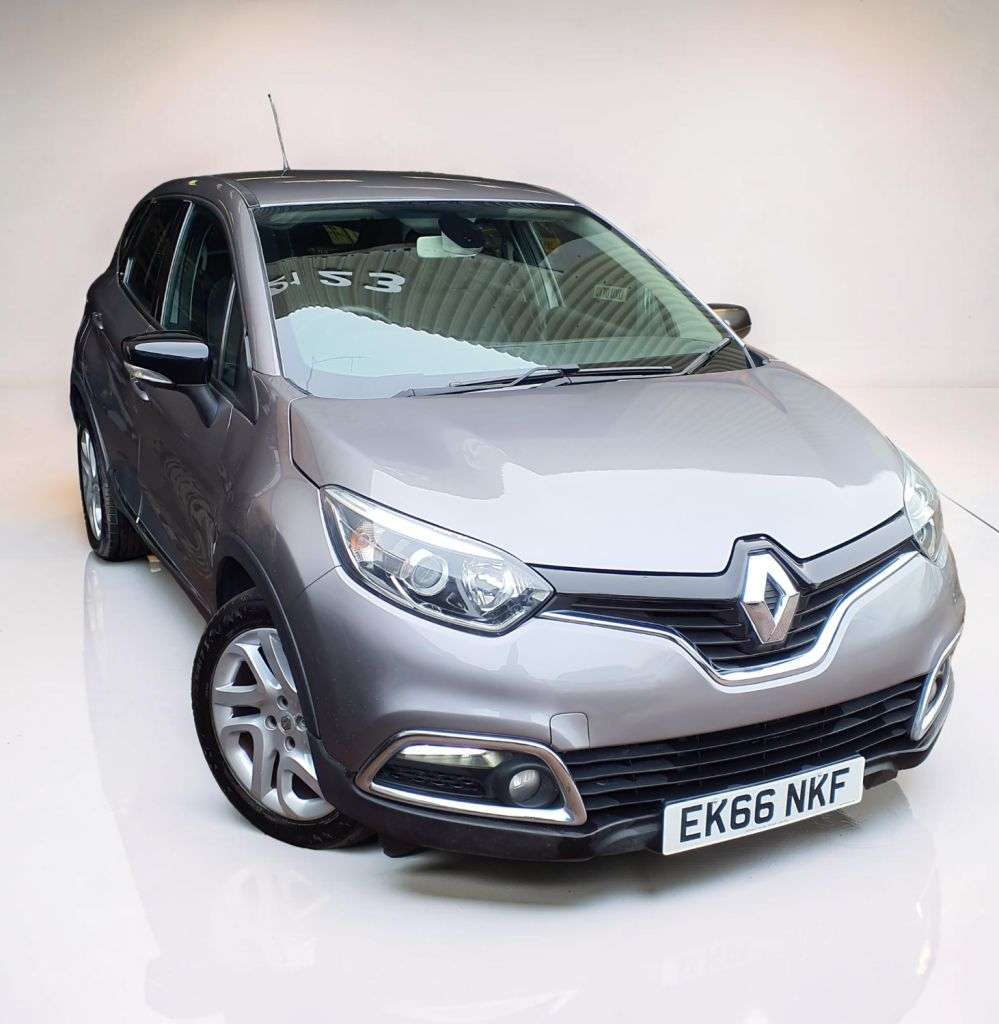 A 2016 RENAULT CAPTUR 1.5 dCi ENERGY Dynamique Nav SUV 5dr Diesel Auto Euro 6 (s/s) (90 ps) 3 MON A 2016 RENAULT CAPTUR 1.5 dCi ENERGY Dynamique Nav SUV 5dr Diesel Auto Euro 6 (s/s) (90 ps) 3 MON