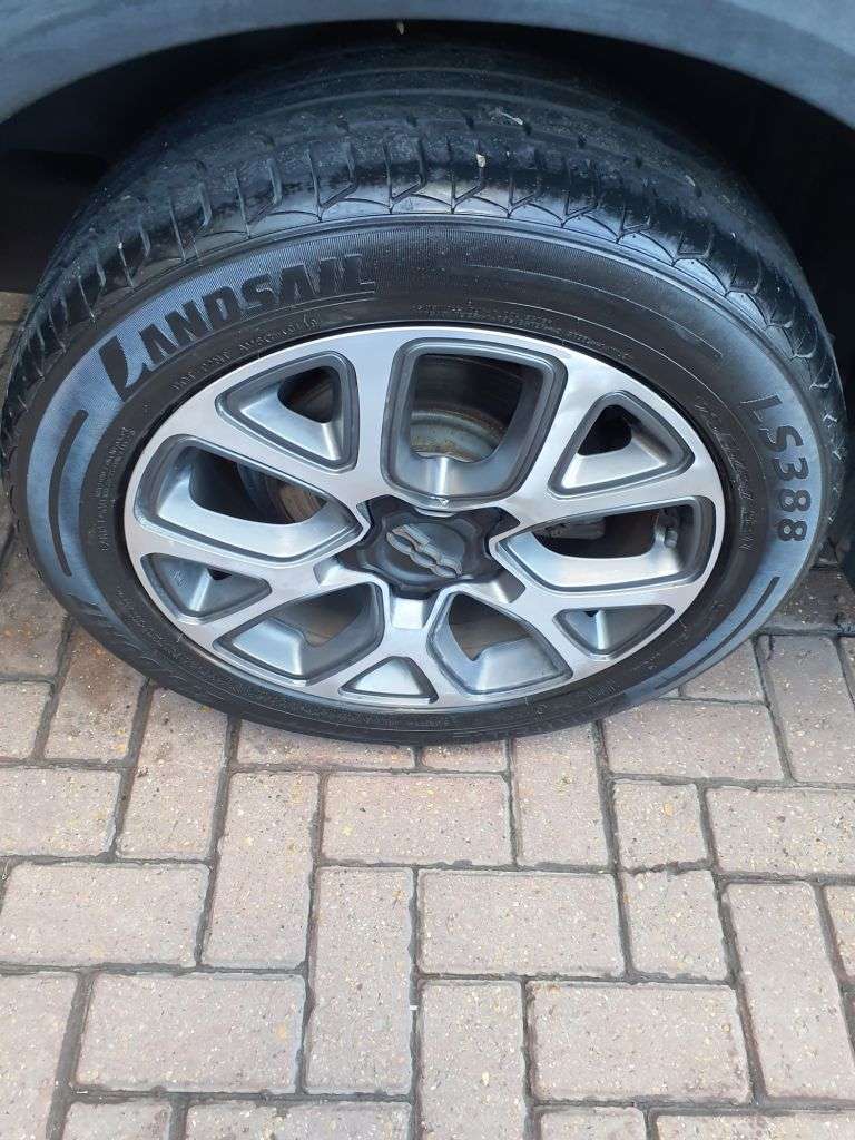 2017 FIAT 500X 2017 FIAT 500X