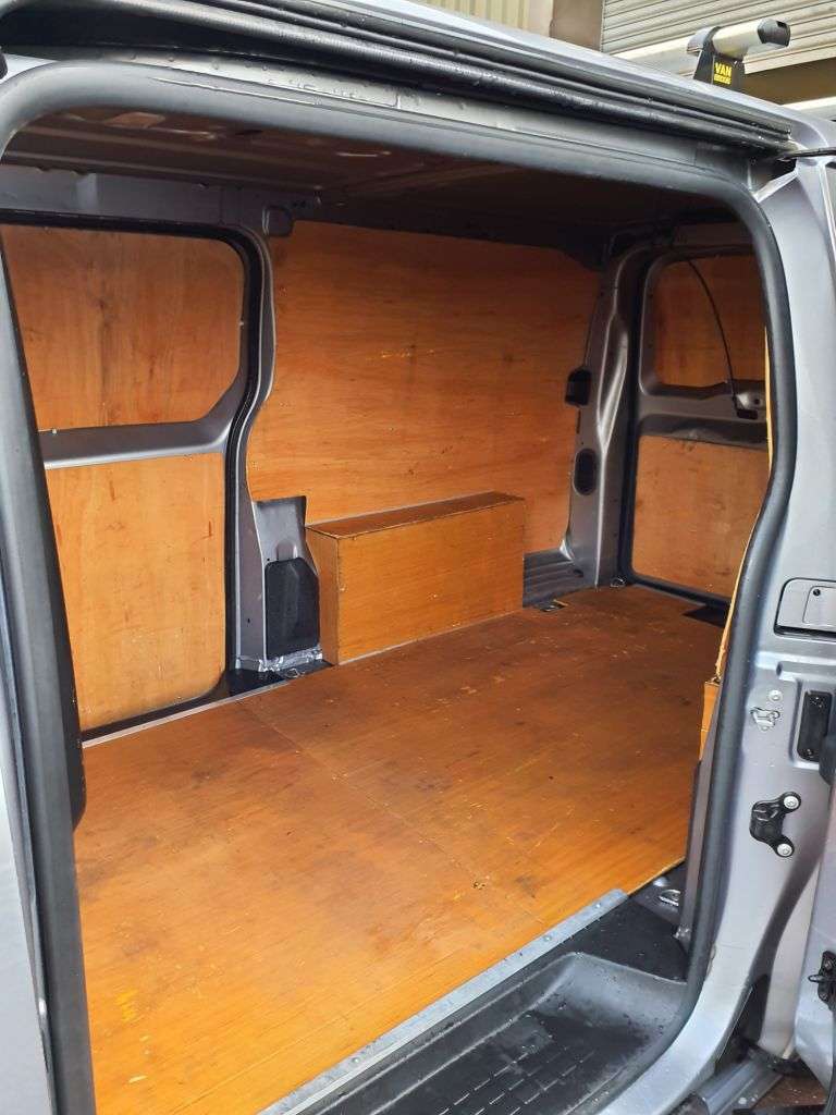 2022 VAUXHALL VIVARO 2022 VAUXHALL VIVARO