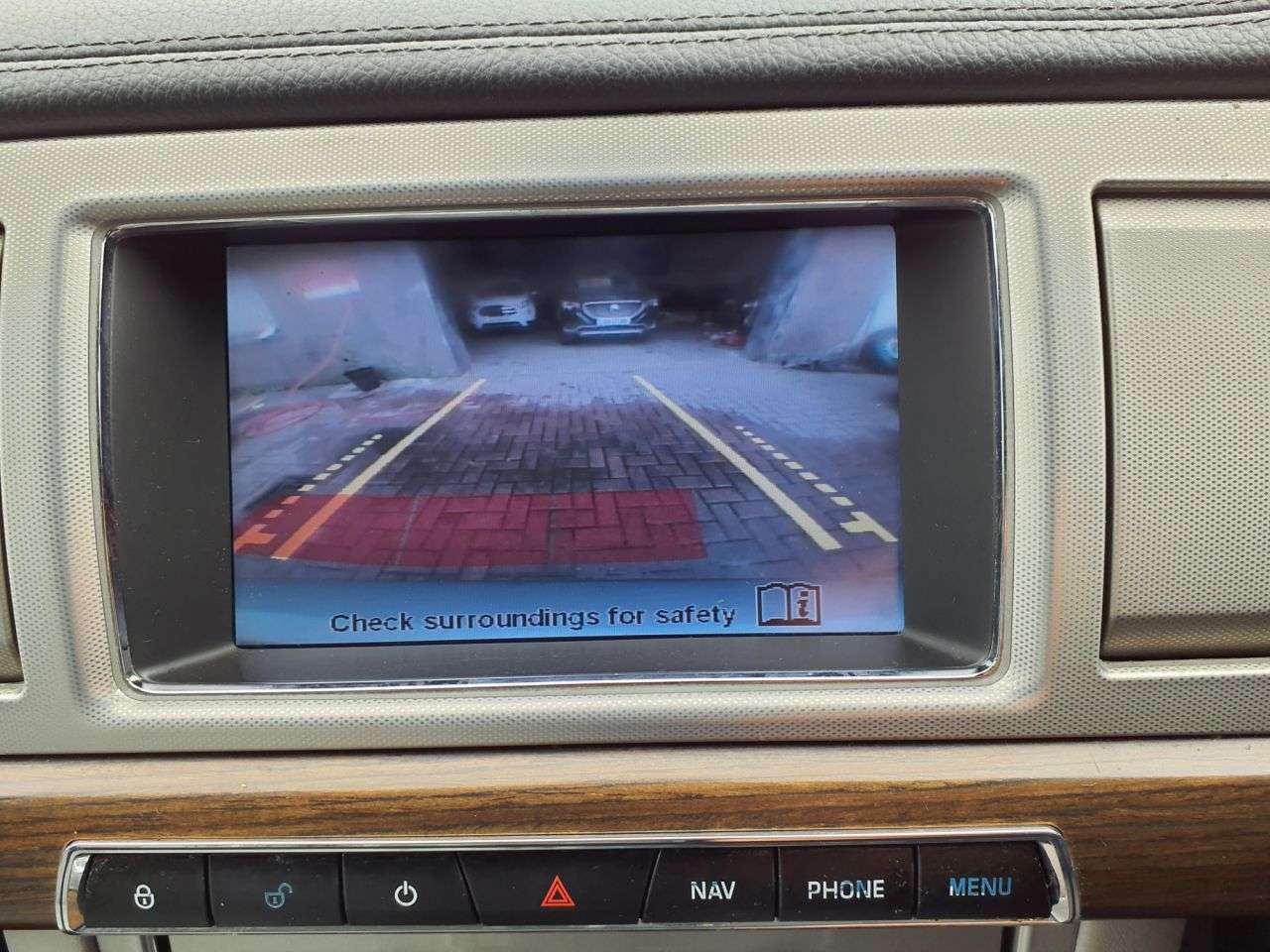 2012 JAGUAR XF 2012 JAGUAR XF