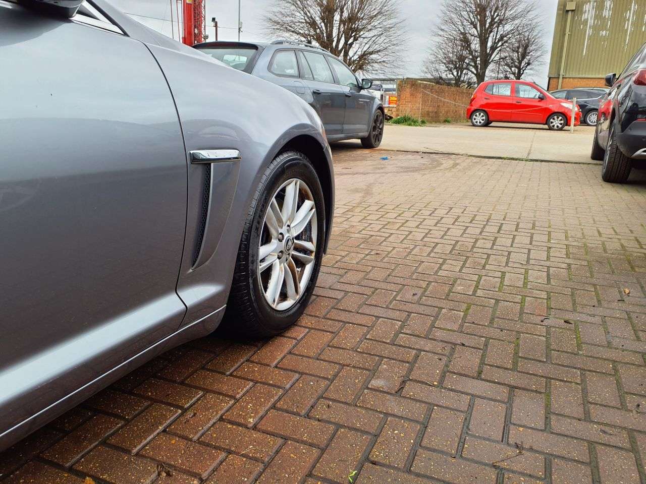 2012 JAGUAR XF 2012 JAGUAR XF