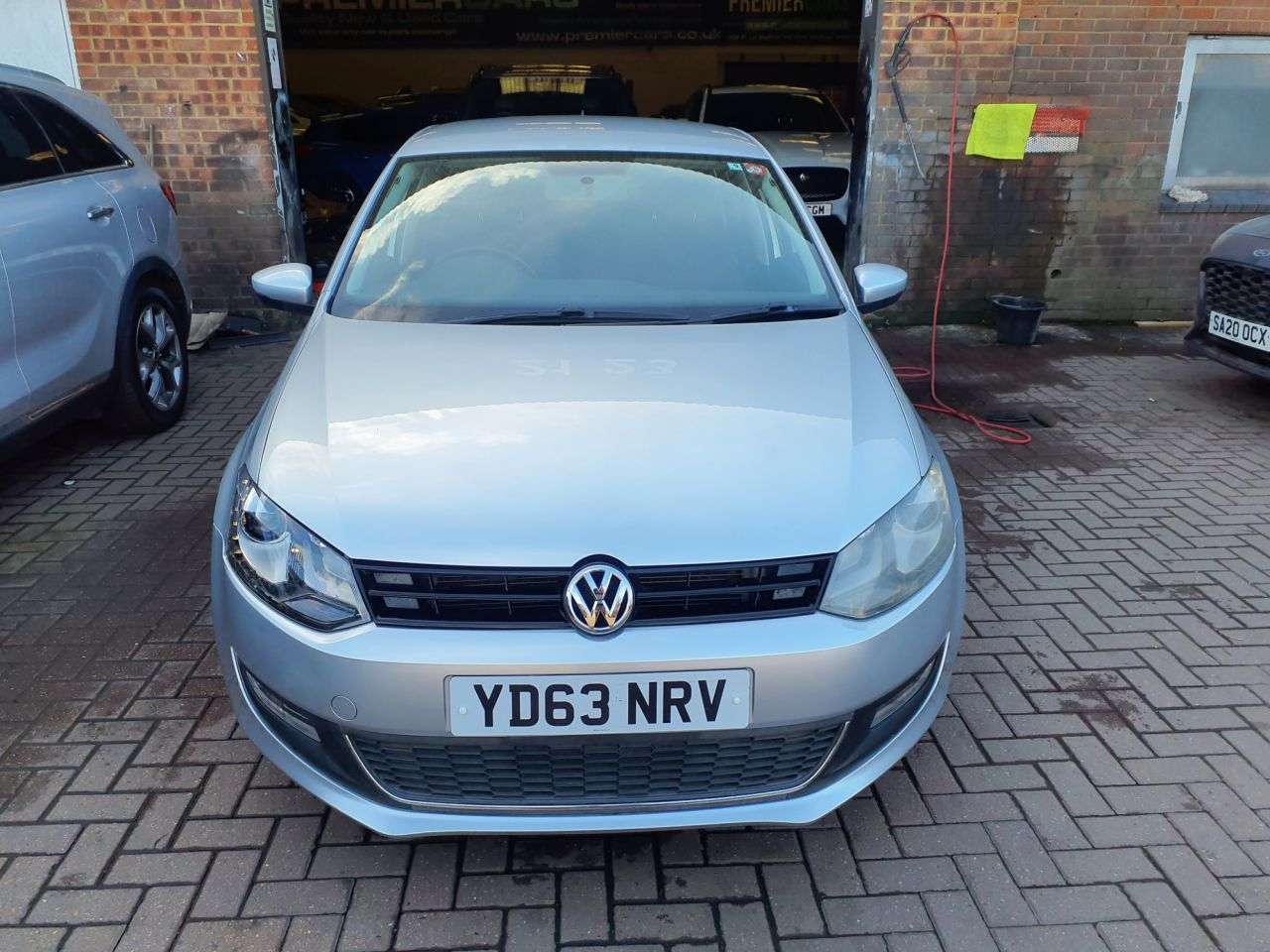 A 2013 VOLKSWAGEN POLO 1.2 3 MONTHS WARRANTY AUTOMATIC A 2013 VOLKSWAGEN POLO 1.2 3 MONTHS WARRANTY AUTOMATIC