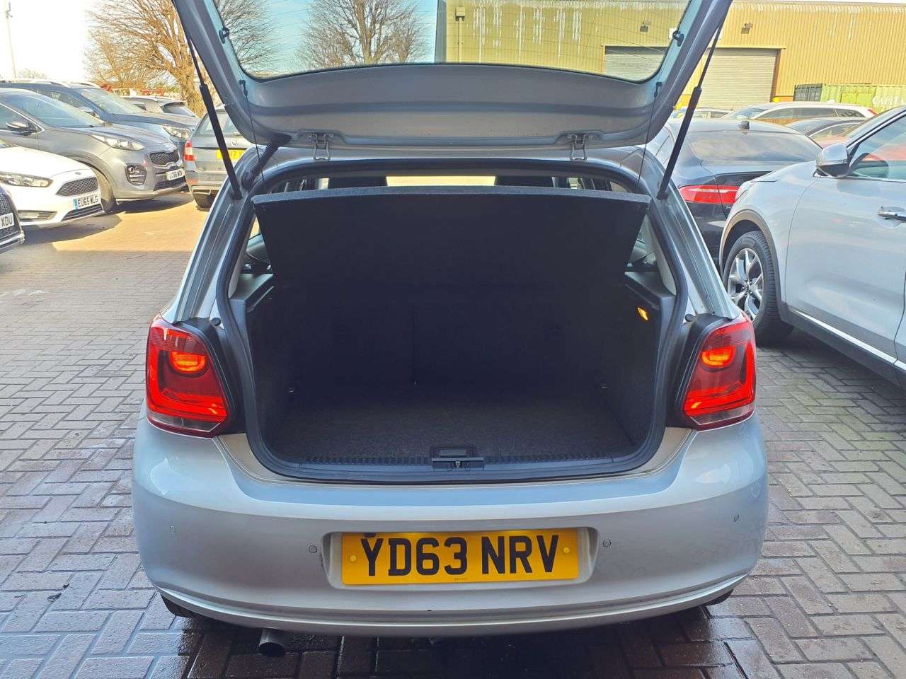 2013 VOLKSWAGEN POLO 2013 VOLKSWAGEN POLO