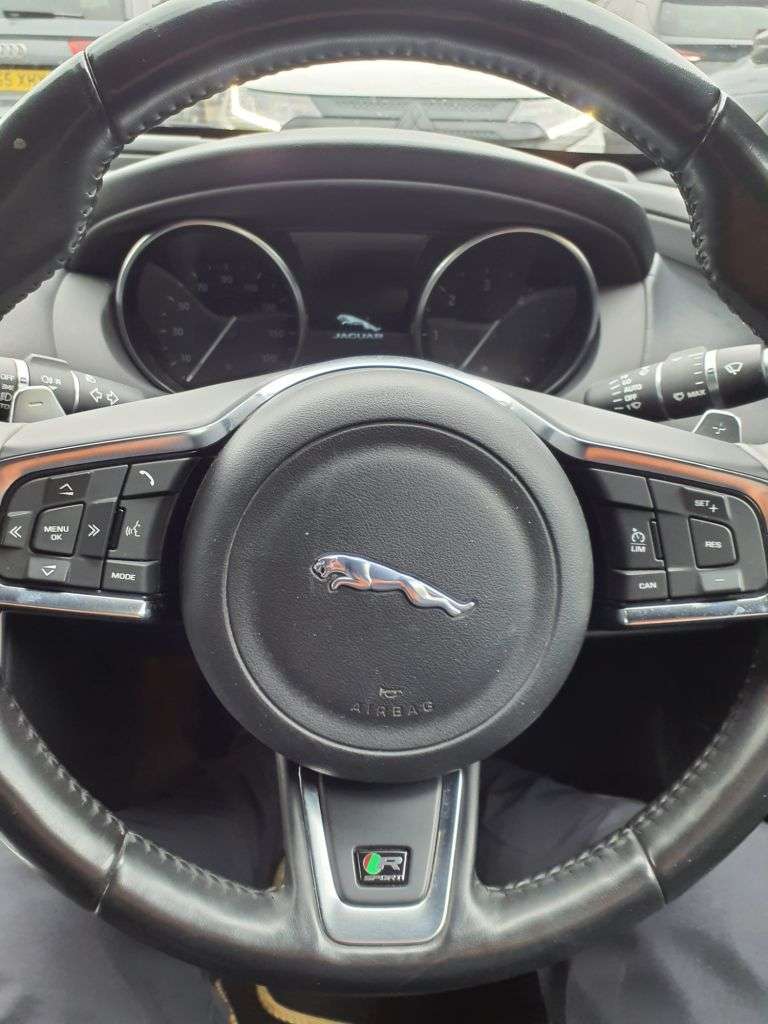 2018 JAGUAR XE 2018 JAGUAR XE