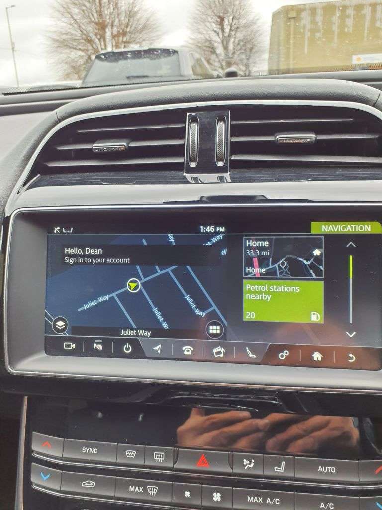 2018 JAGUAR XE 2018 JAGUAR XE