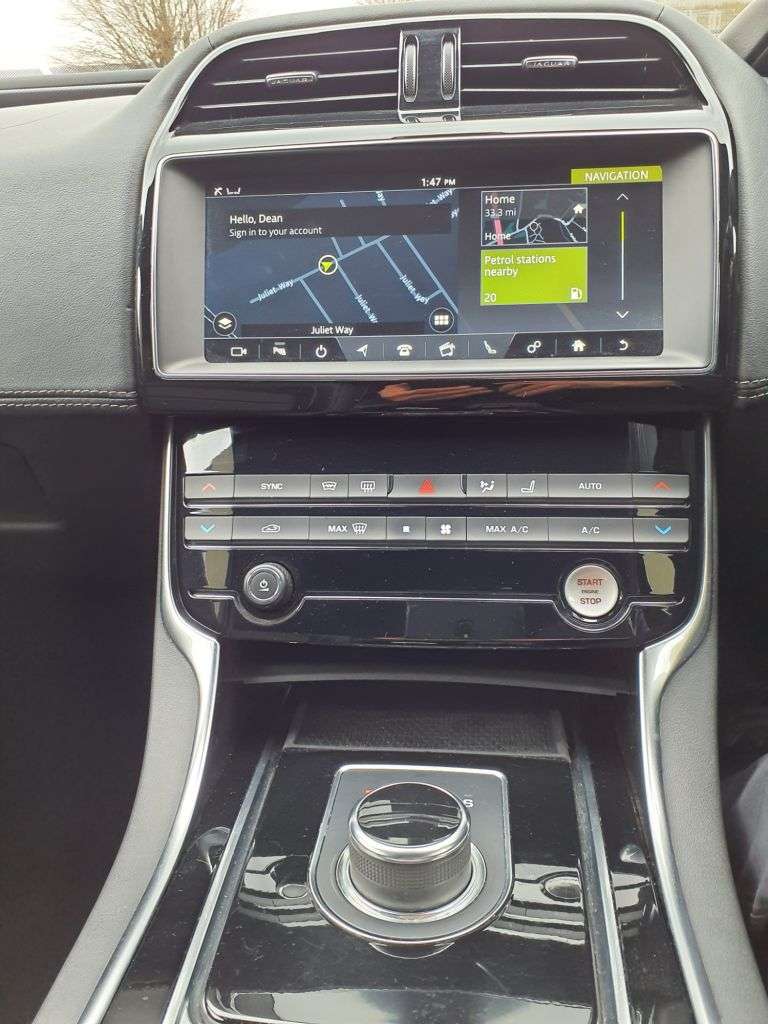 2018 JAGUAR XE 2018 JAGUAR XE