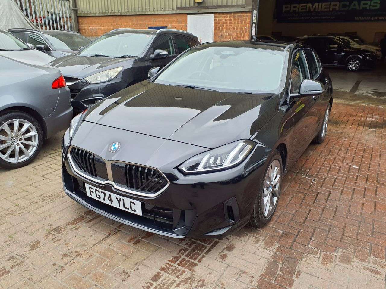 A 2024 BMW 1 SERIES 1.5 120i MHT Sport Hatchback 5dr Petrol Hybrid DCT Euro 6 (s/s) (170 ps) 6 A 2024 BMW 1 SERIES 1.5 120i MHT Sport Hatchback 5dr Petrol Hybrid DCT Euro 6 (s/s) (170 ps) 6