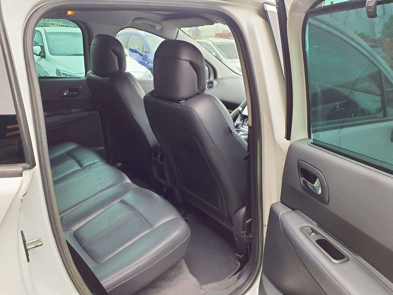 2011 PEUGEOT 3008 2011 PEUGEOT 3008