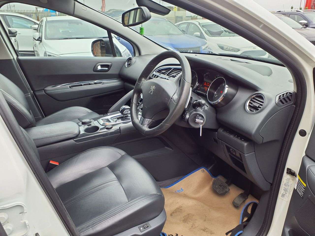 2011 PEUGEOT 3008 2011 PEUGEOT 3008