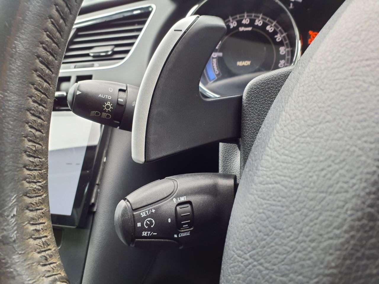 2011 PEUGEOT 3008 2011 PEUGEOT 3008