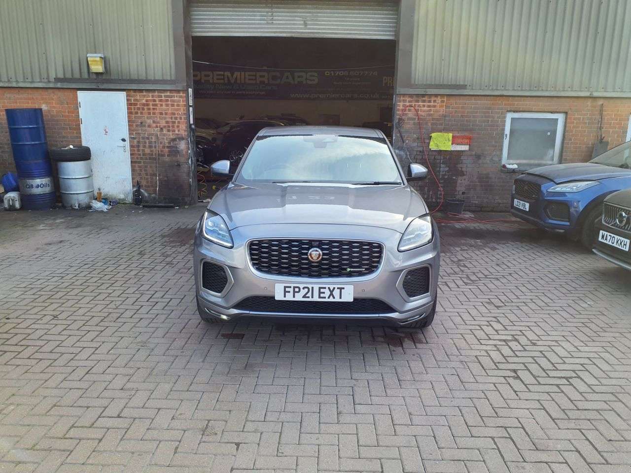 A 2021 JAGUAR E-PACE 2.0 P200 MHEV R-Dynamic S SUV 5dr Petrol Auto AWD Euro 6 (s/s) (200 ps) 6 M A 2021 JAGUAR E-PACE 2.0 P200 MHEV R-Dynamic S SUV 5dr Petrol Auto AWD Euro 6 (s/s) (200 ps) 6 M