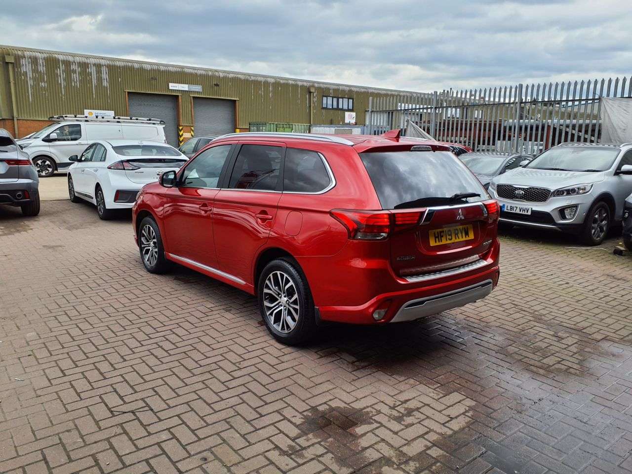 2019 MITSUBISHI OUTLANDER 2019 MITSUBISHI OUTLANDER