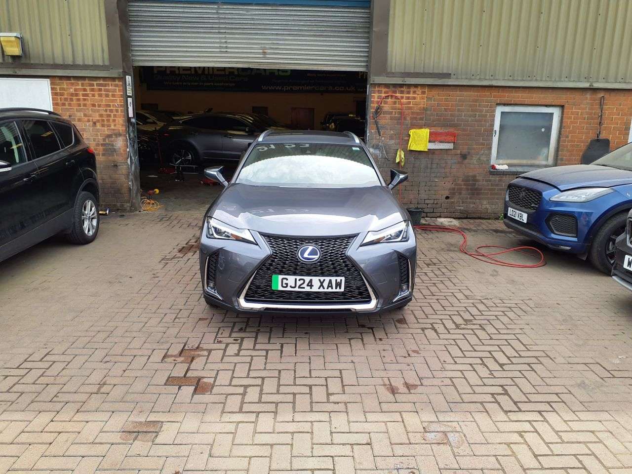 A 2024 LEXUS UX 300e 72.8kWh SUV 5dr Electric Auto (204 ps) 6 MONTH WARRANTY A 2024 LEXUS UX 300e 72.8kWh SUV 5dr Electric Auto (204 ps) 6 MONTH WARRANTY