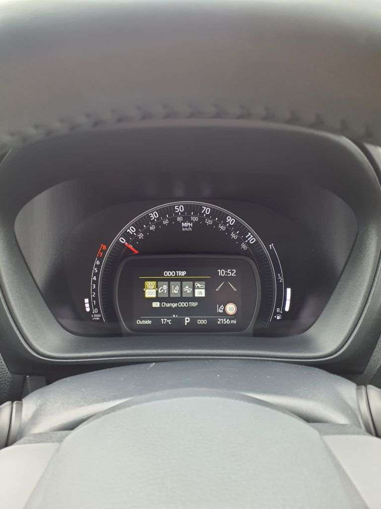 2025 TOYOTA AYGO X 2025 TOYOTA AYGO X