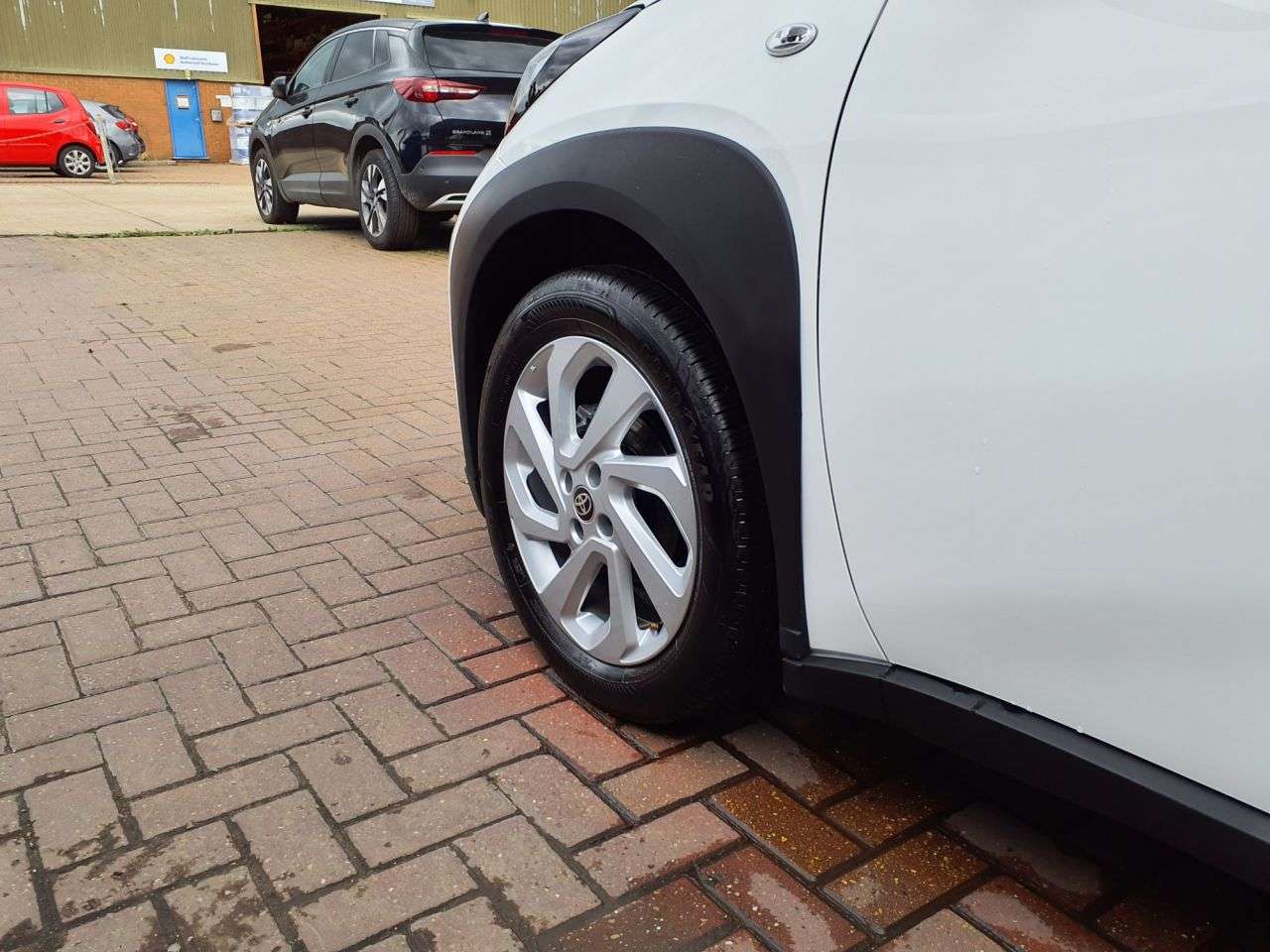 2025 TOYOTA AYGO X 2025 TOYOTA AYGO X
