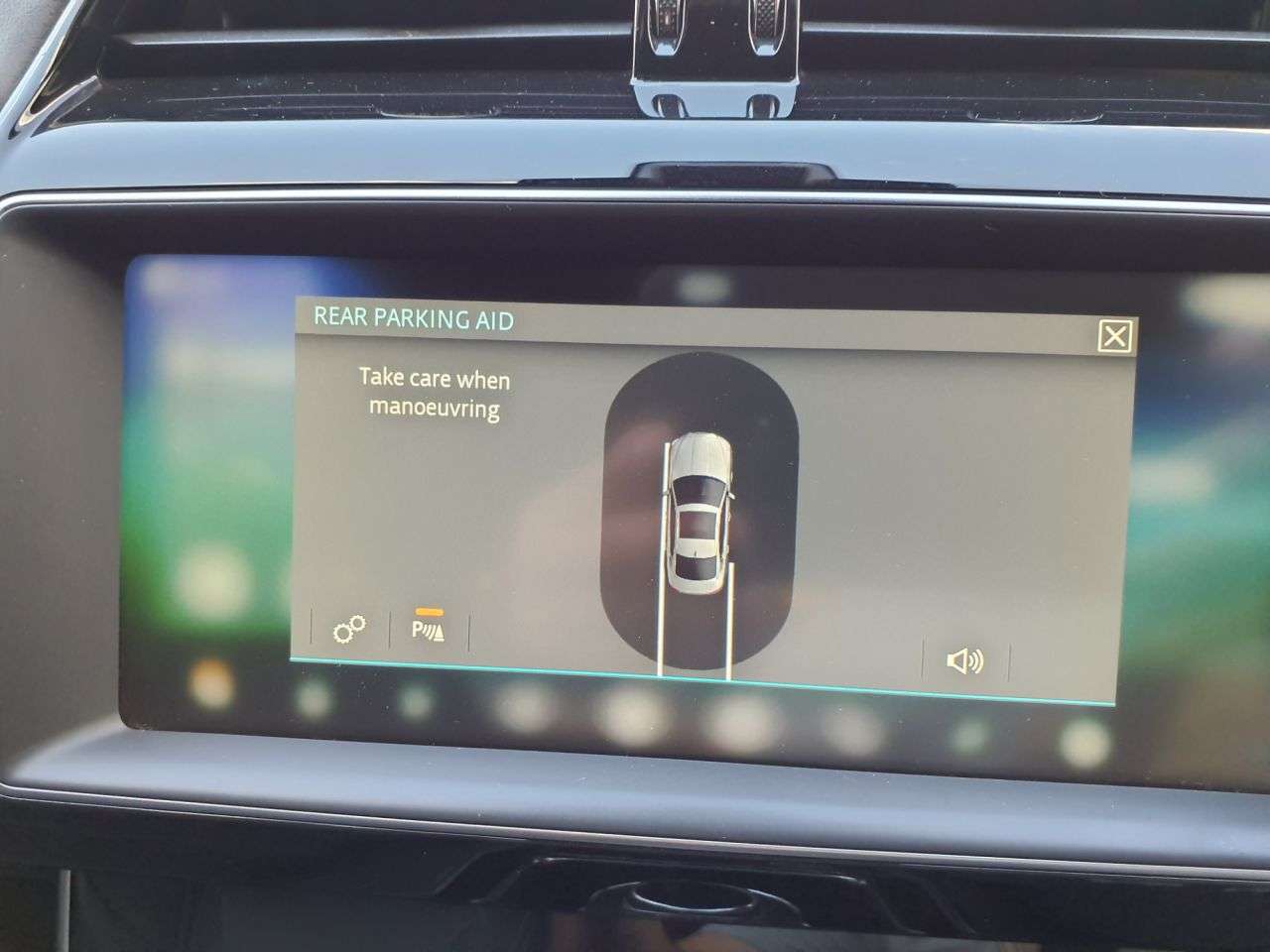 2019 JAGUAR XE 2019 JAGUAR XE